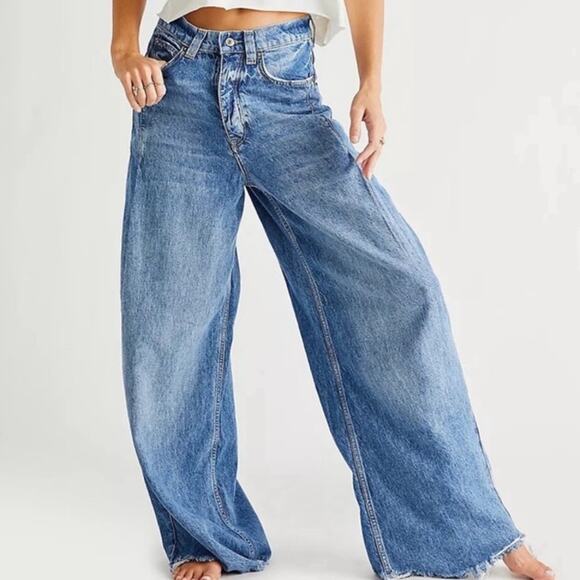 We The Free Denim - We The Free Old West Slouchy High Rise Wide Leg Jean Size 25